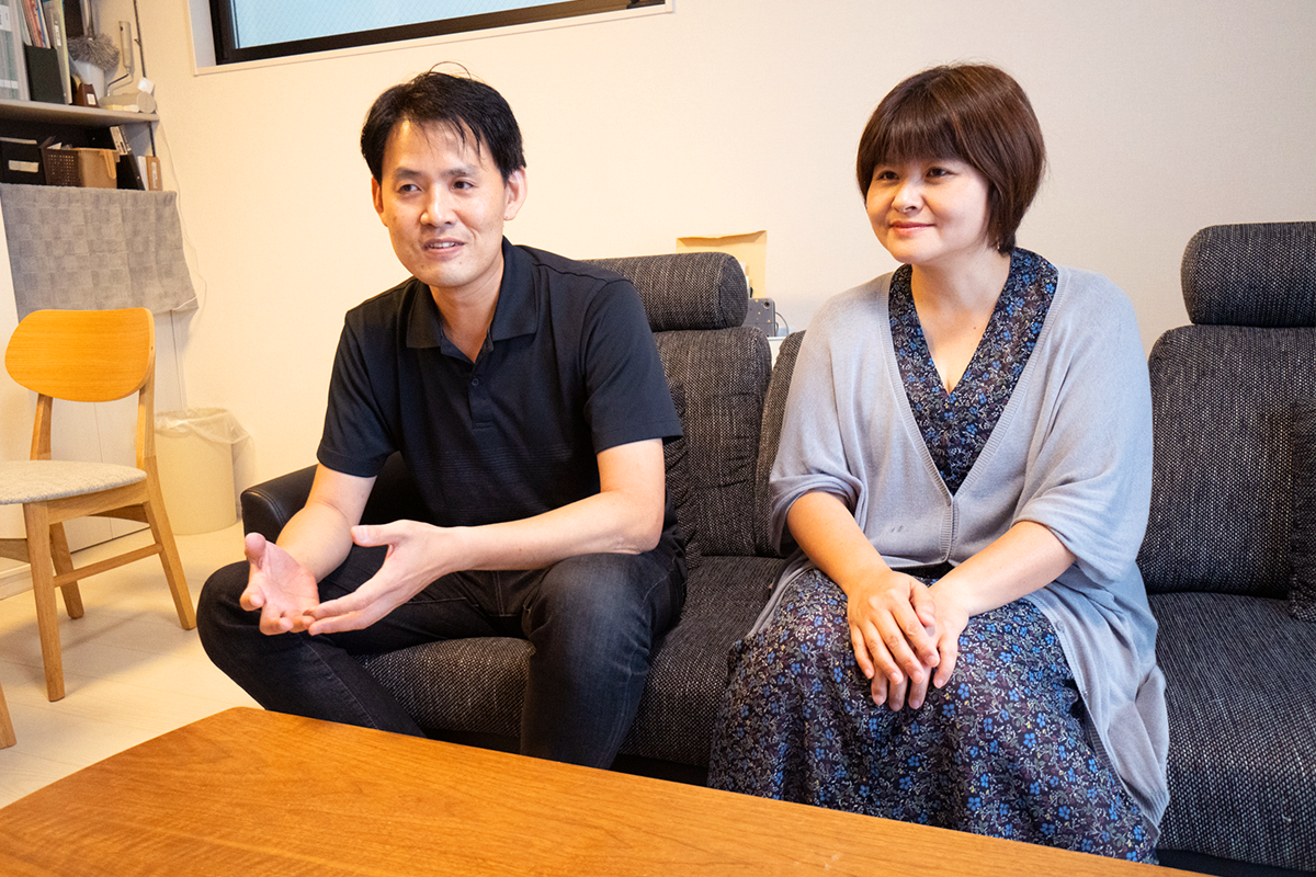 ゼロ仲介で新築一戸建てを購入された富田さまご夫妻